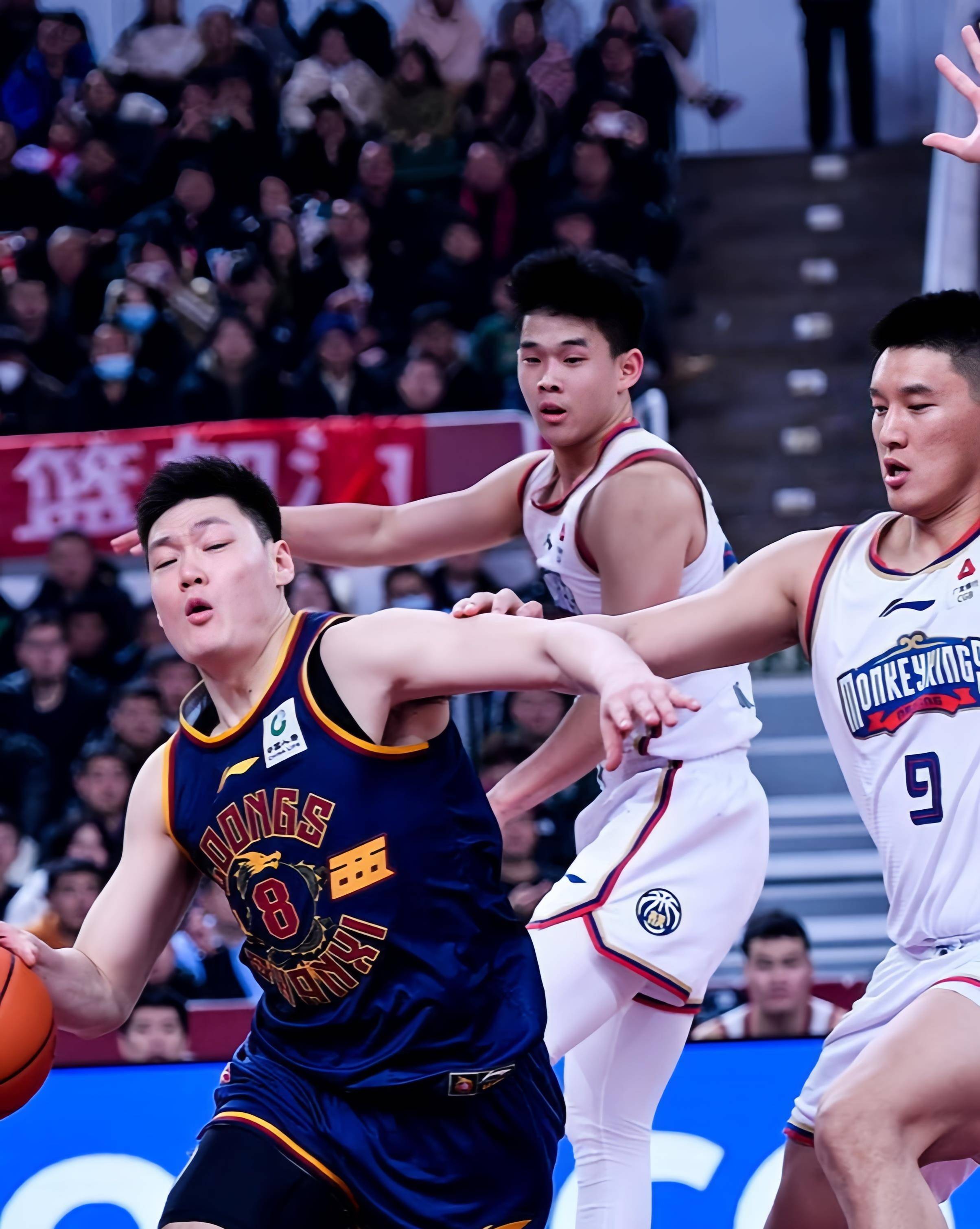 包含江南暴熊队对阵渝州雪豹队,自行车公开赛失利,内线统治篮板——保级形势悄然变化的词条 包含江南暴熊队对阵渝州雪豹队,自行车公开赛失利,内线统治篮板——保级形势悄然变化的词条