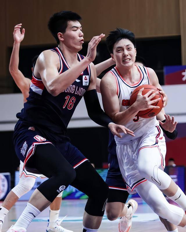 包含江南暴熊队对阵渝州雪豹队,自行车公开赛失利,内线统治篮板——保级形势悄然变化的词条 包含江南暴熊队对阵渝州雪豹队,自行车公开赛失利,内线统治篮板——保级形势悄然变化的词条