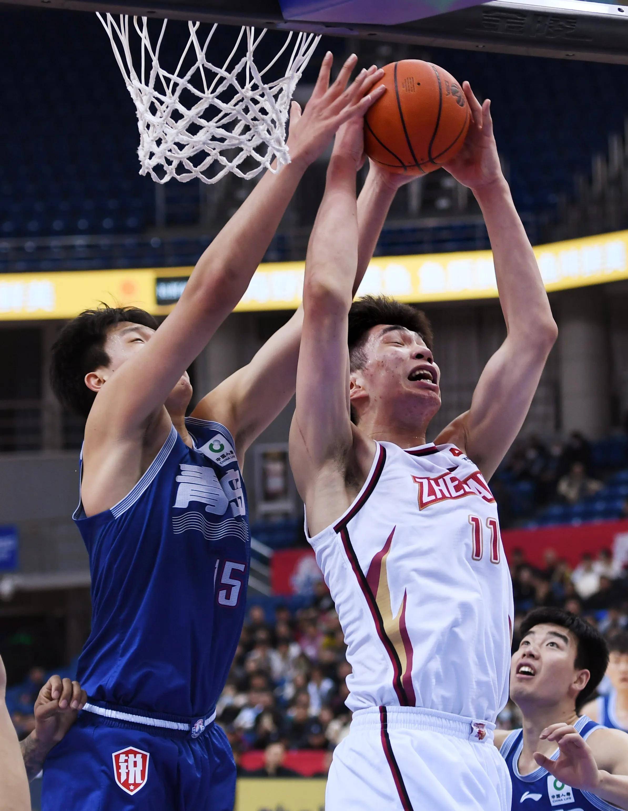 关于浙江稠州内部会议纪要流出——集结日刷新队史纪录；CBA常规赛使命明确；训练强度明显提升的信息